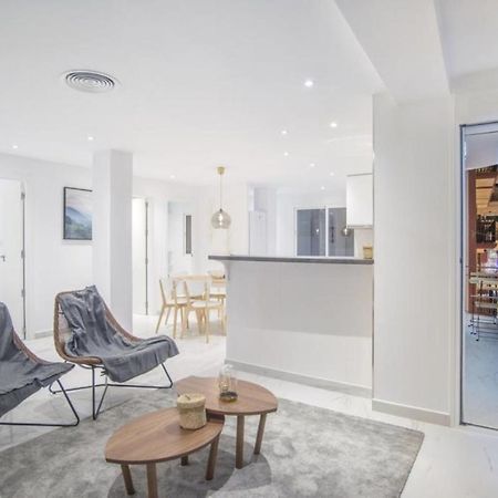 Luxury Apartment Фуeнхирола Екстериор снимка