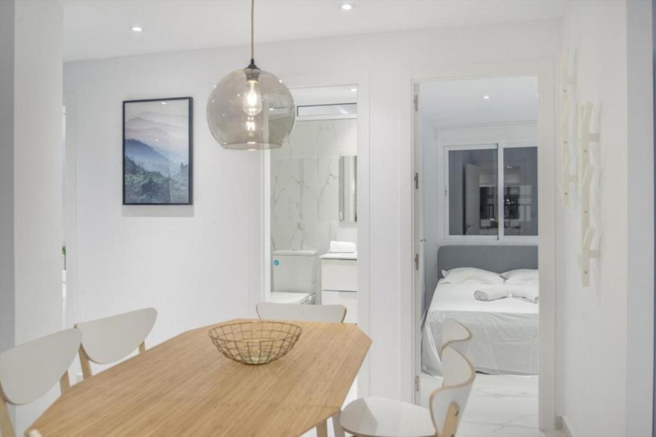 Luxury Apartment Фуeнхирола Екстериор снимка