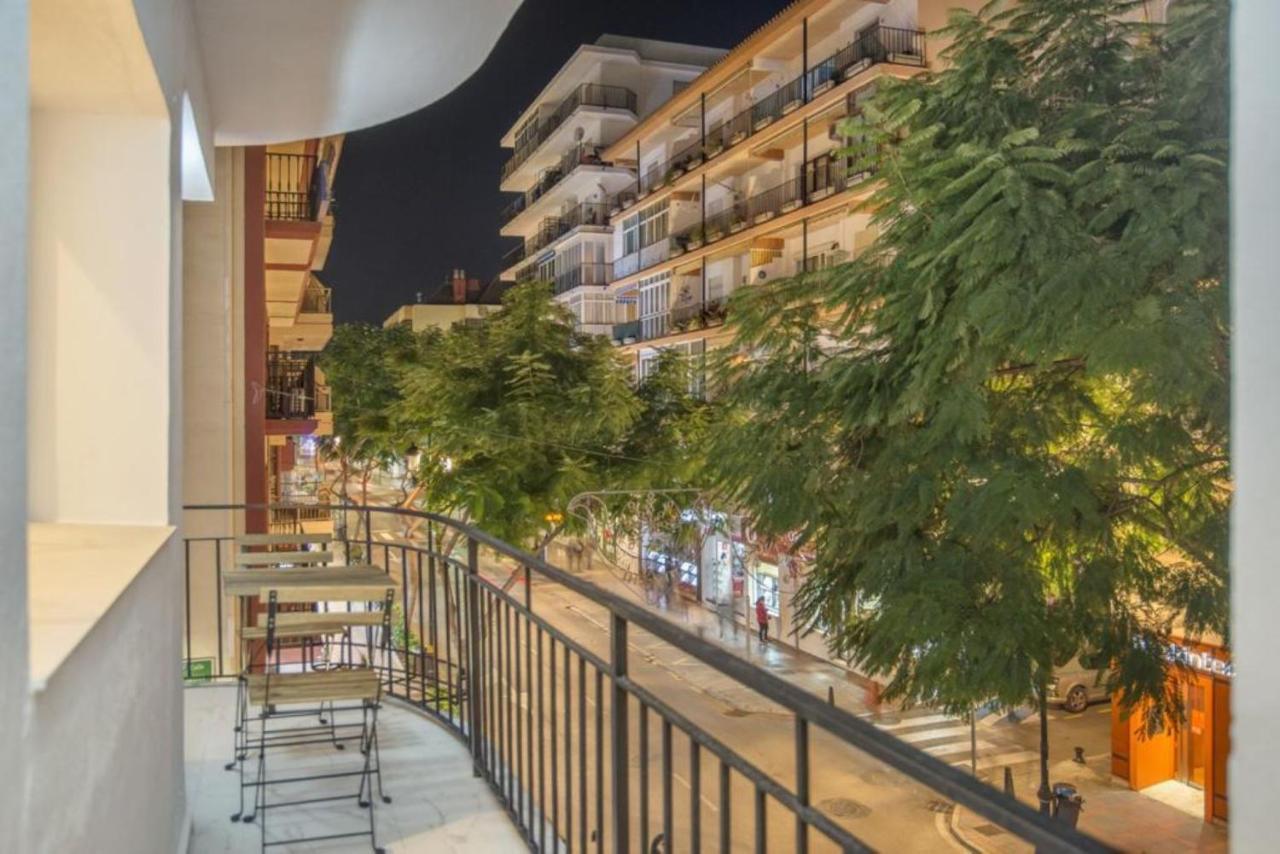 Luxury Apartment Фуeнхирола Екстериор снимка